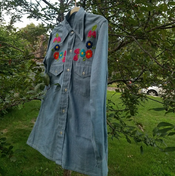 70's Western Vintage Boho Embroidered Mexican Top - Picture 4 of 8